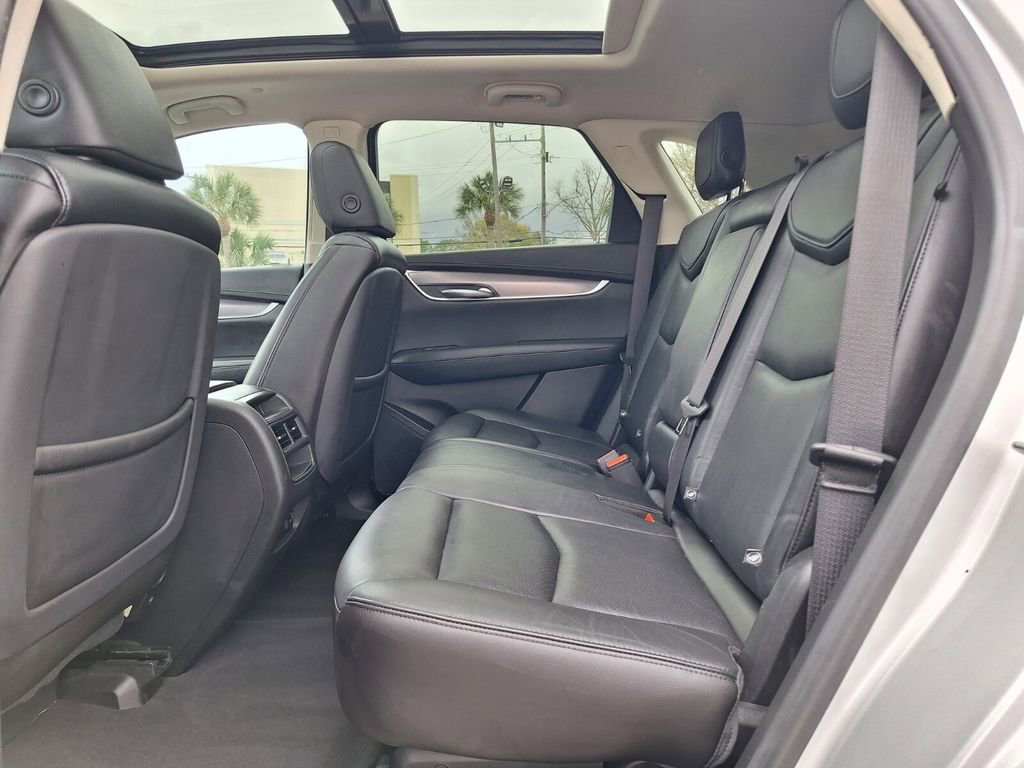 Used 2019 Cadillac XT5 Luxury image 9