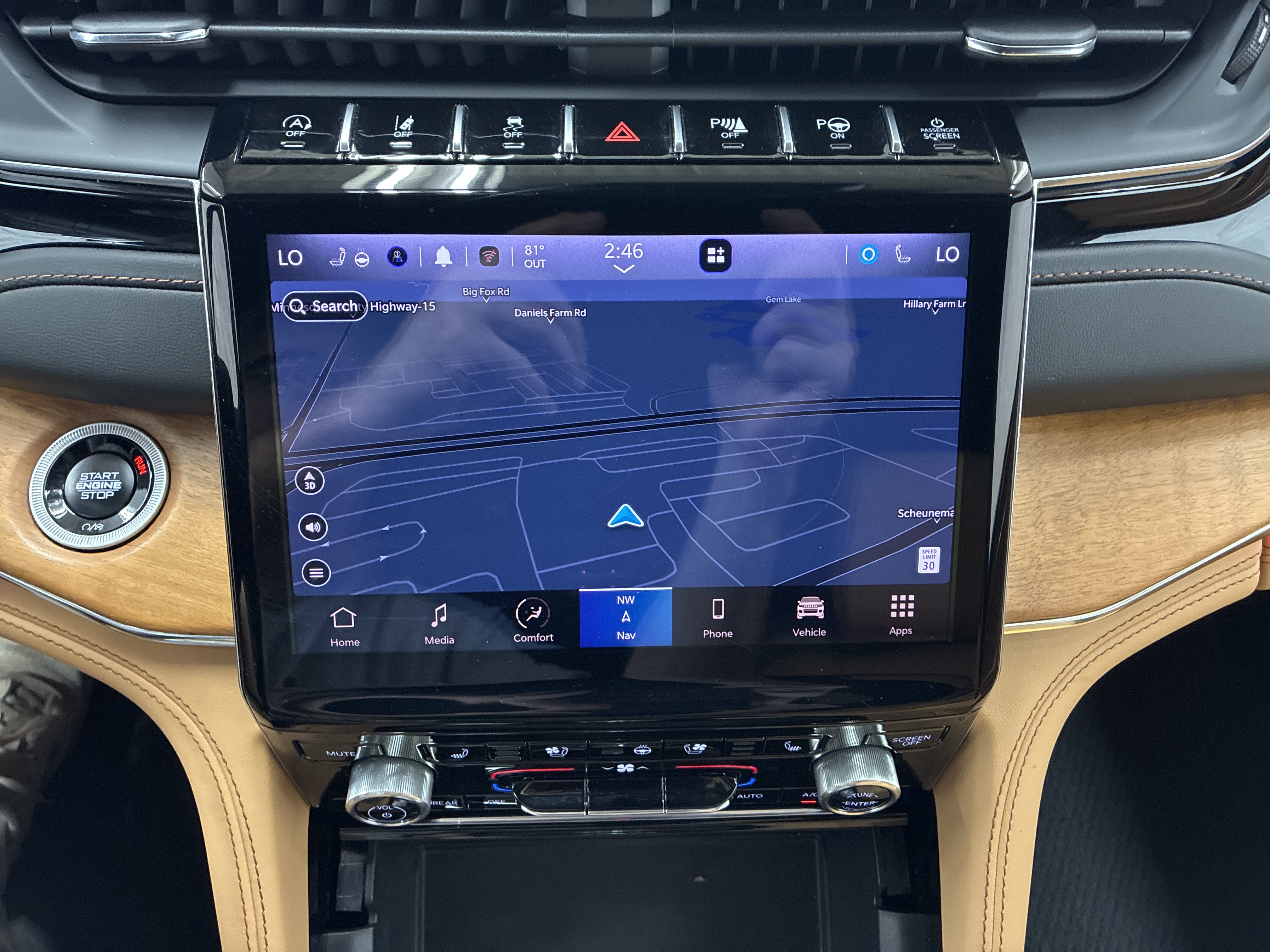 Certified 2024 Jeep Grand Cherokee L Summit AWD/4WD image 29