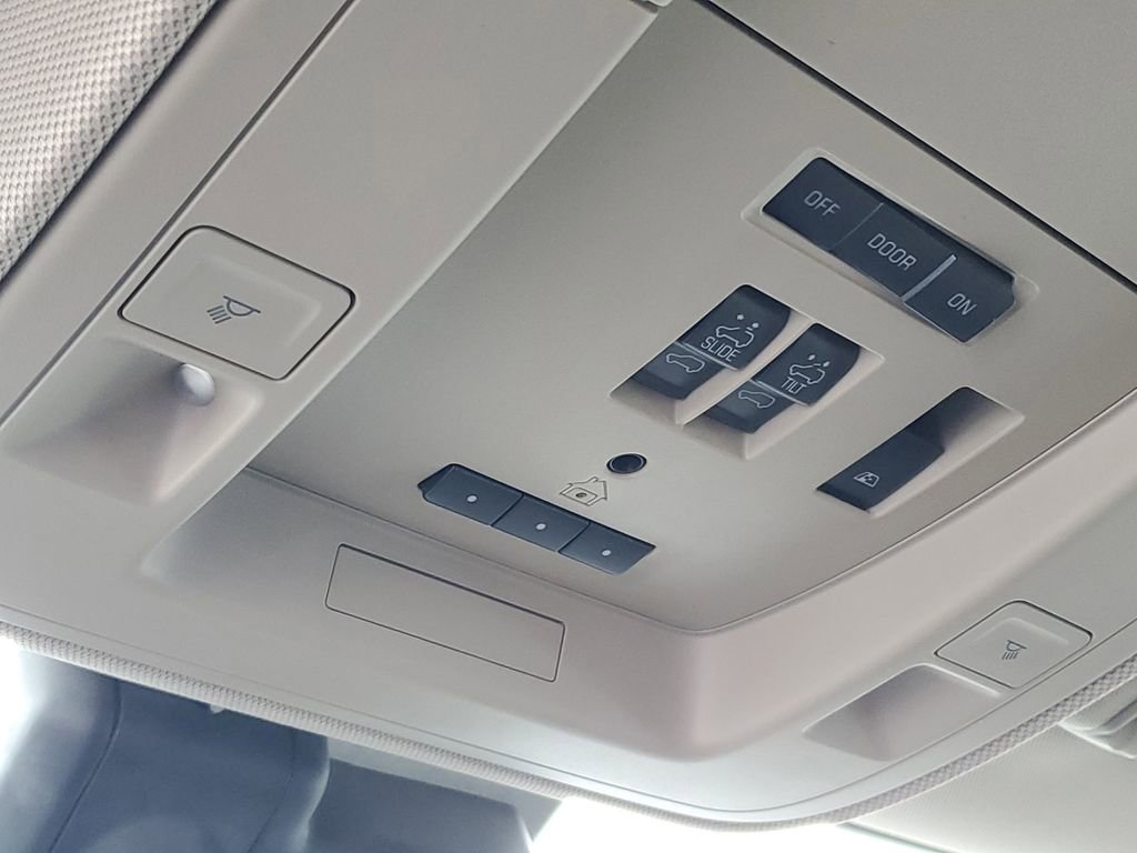 Used 2019 GMC Sierra 3500 Denali w/ Duramax Plus Package image 22