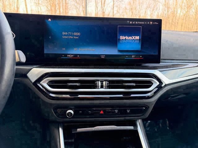 Used 2023 BMW 330i xDrive Sedan w/ Premium Package image 23