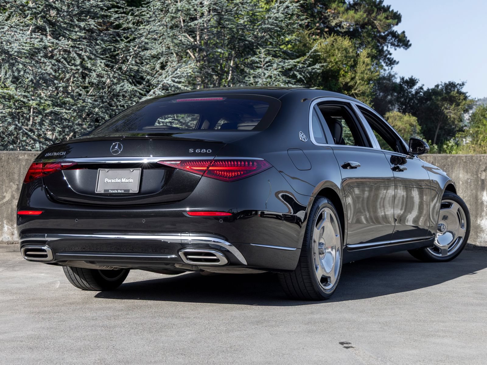 Used 2024 Mercedes-Benz Maybach S 680 4MATIC image 11