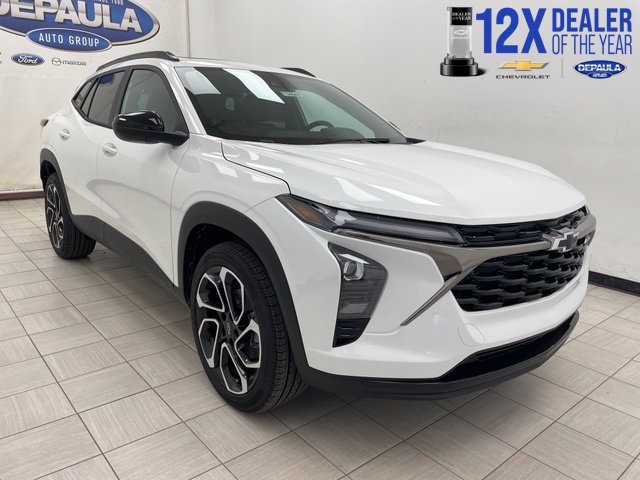 New 2026 Chevrolet Trax RS w/ Sunroof Package FWD image 1