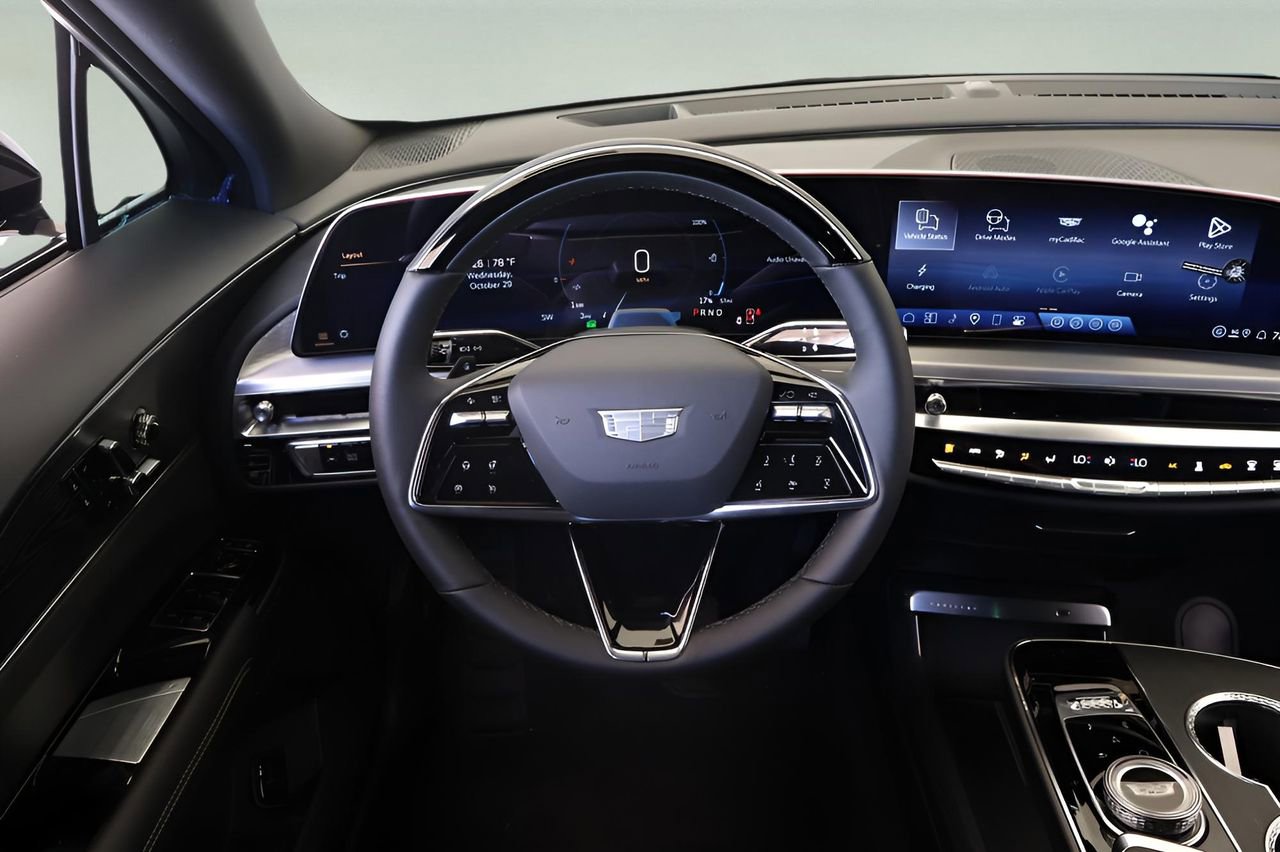 New 2026 Cadillac Lyriq Sport RWD image 16