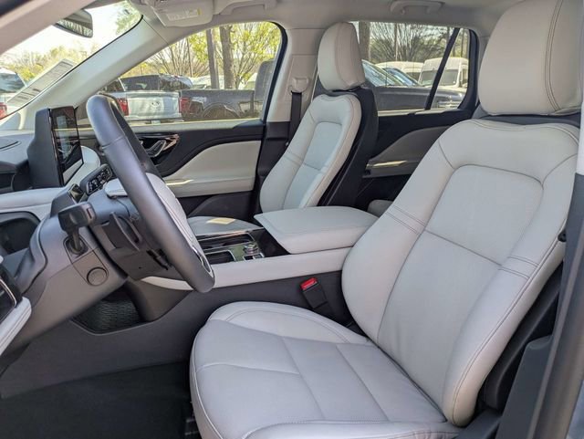 New 2026 Lincoln Aviator 2WD image 19