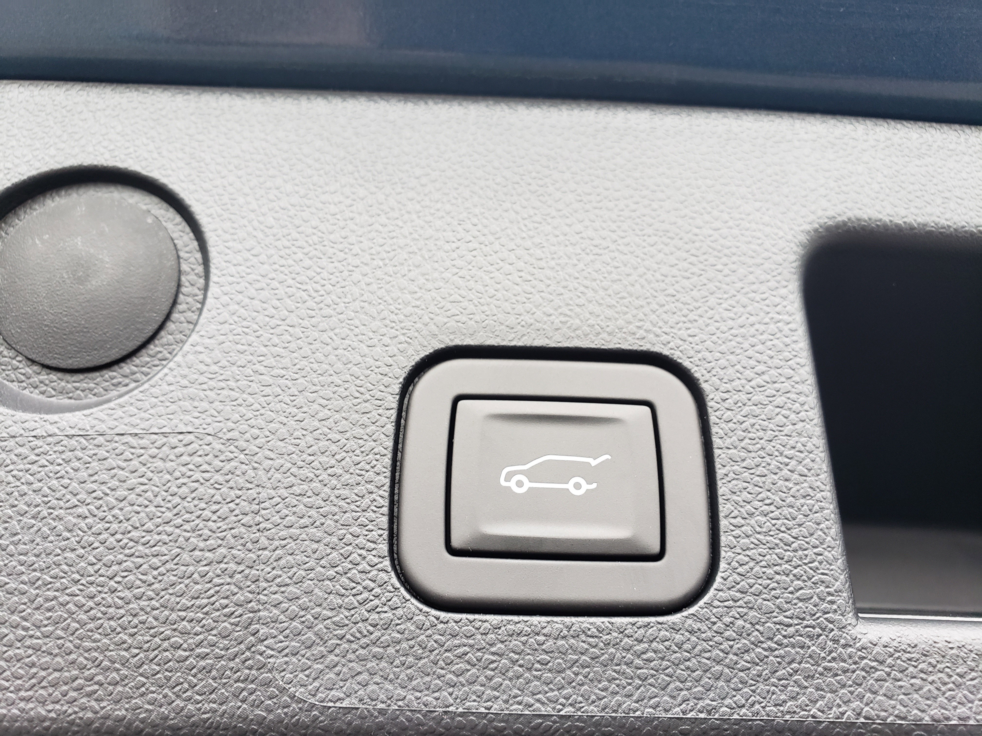 New 2026 Chevrolet Equinox LT w/ Convenience Package II image 12