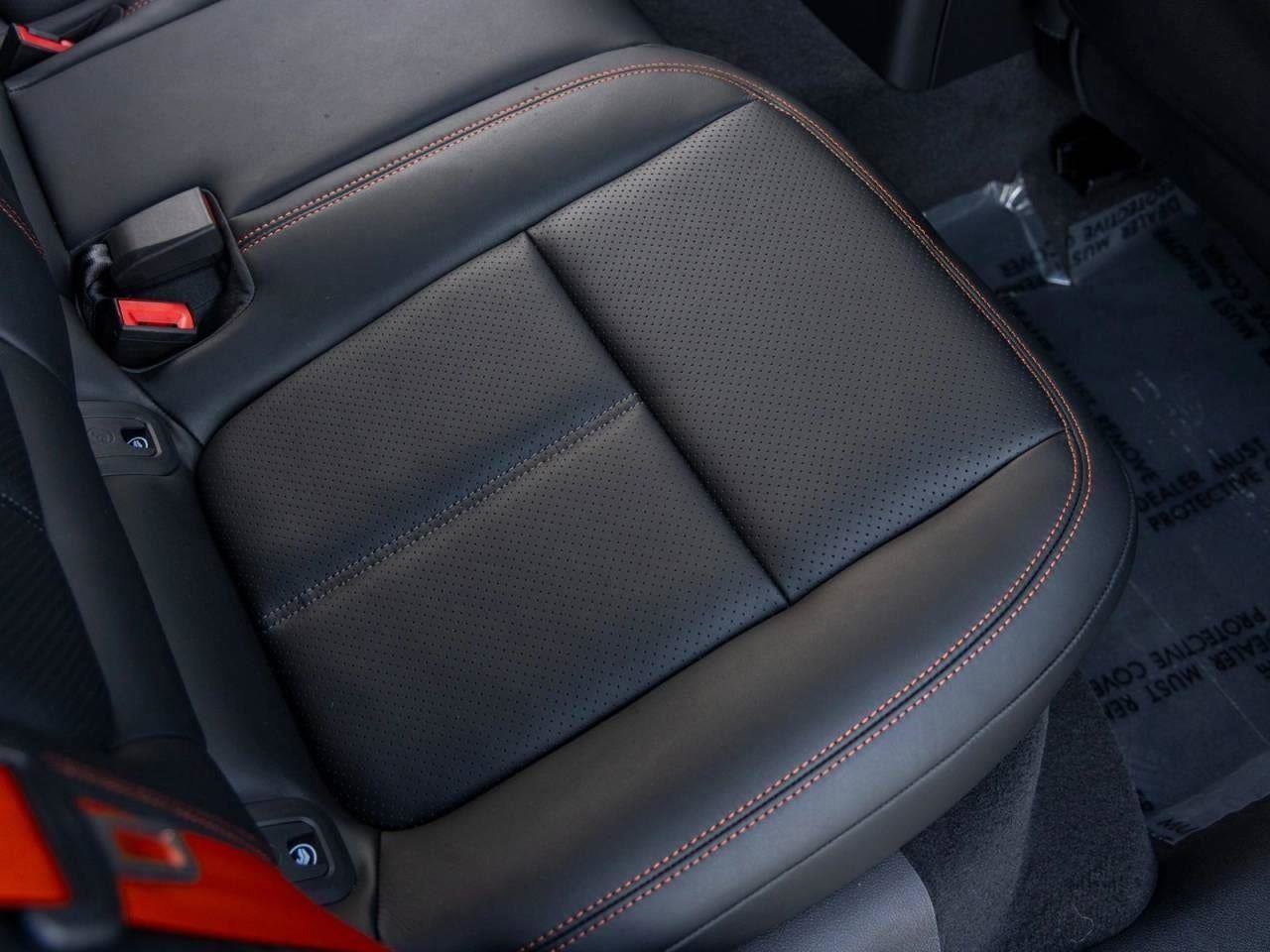 New 2026 Porsche Macan image 56