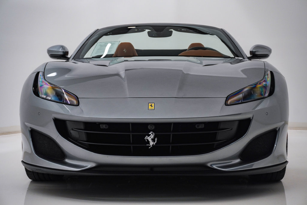 Used 2019 Ferrari Portofino RWD image 6