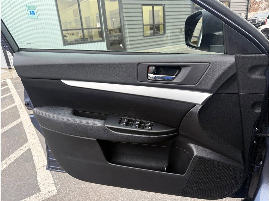 Used 2014 Subaru Outback 2.5i Premium image 26