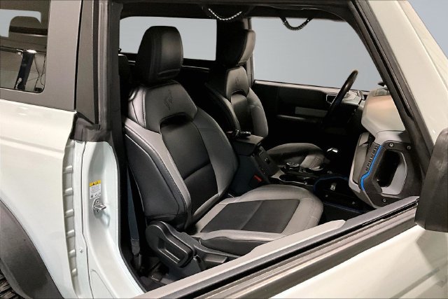 Used 2021 Ford Bronco Black Diamond w/ Sasquatch Package AWD/4WD image 27