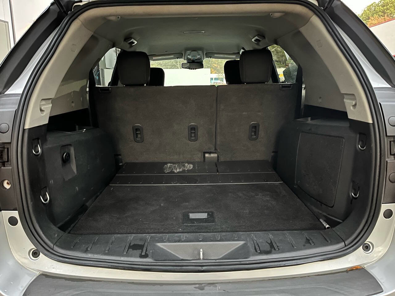 Used 2016 Chevrolet Equinox LT image 30