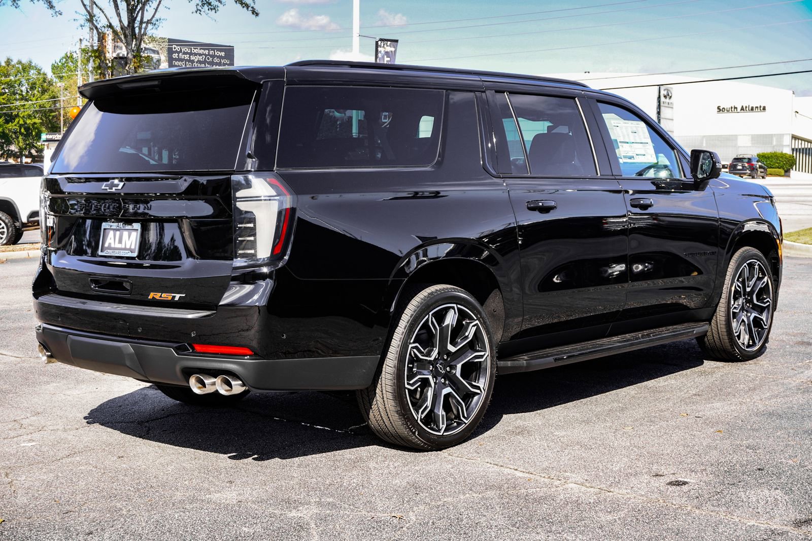 New 2026 Chevrolet Suburban RST w/ RST Capability Package image 5