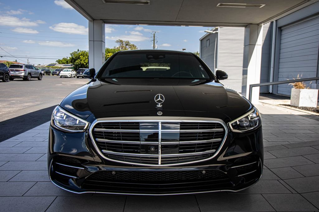 Used 2023 Mercedes-Benz S 500 4MATIC image 9