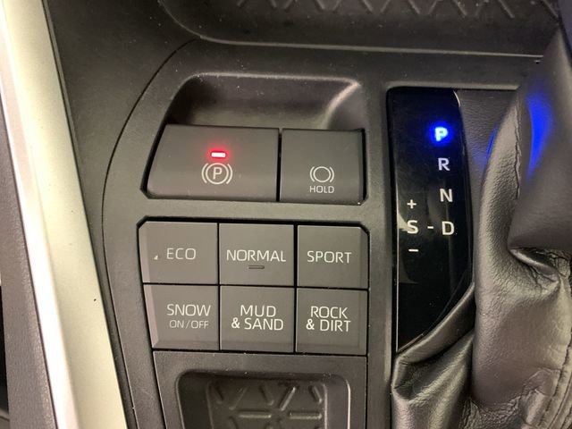 Used 2020 Toyota RAV4 XLE w/ All Weather Liner Package image 26