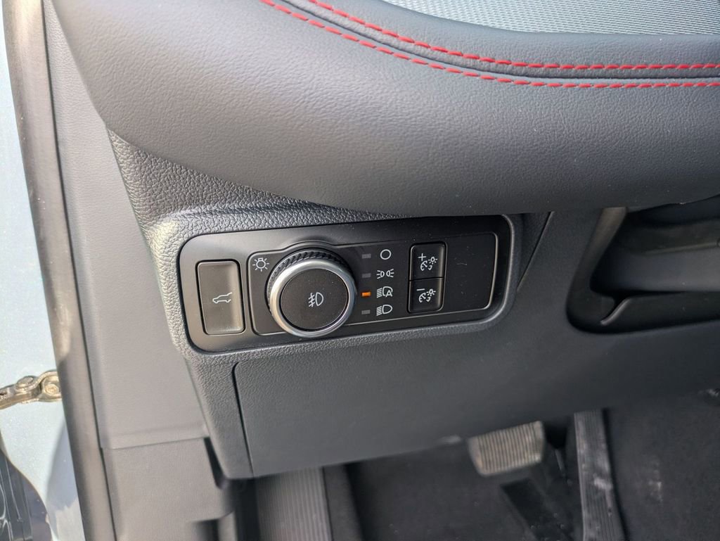 New 2026 Ford Explorer ST-Line w/ ST-Line Street Pack image 38