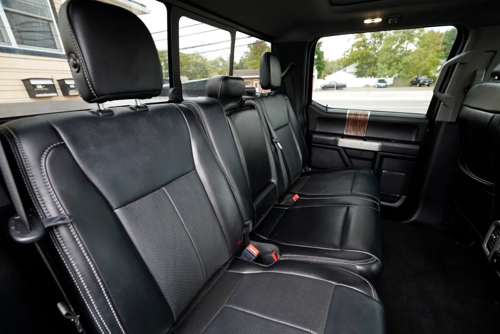 Used 2019 Ford F150 Lariat AWD/4WD image 37