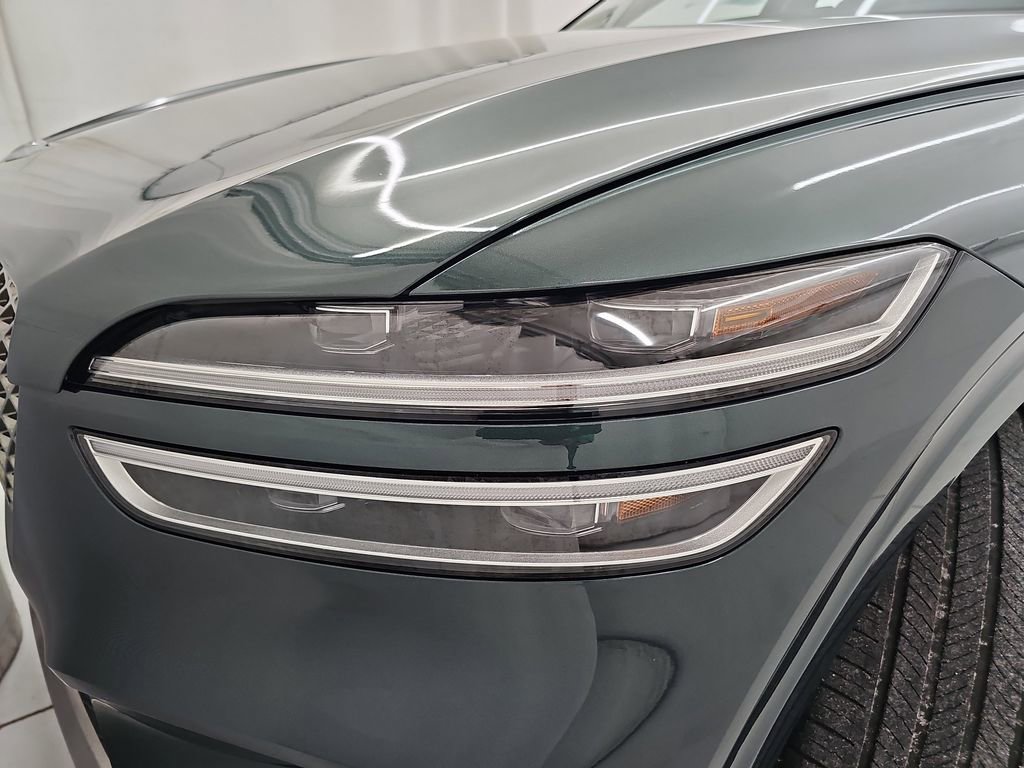 Used 2023 Genesis GV70 2.5T w/ Select Package image 52