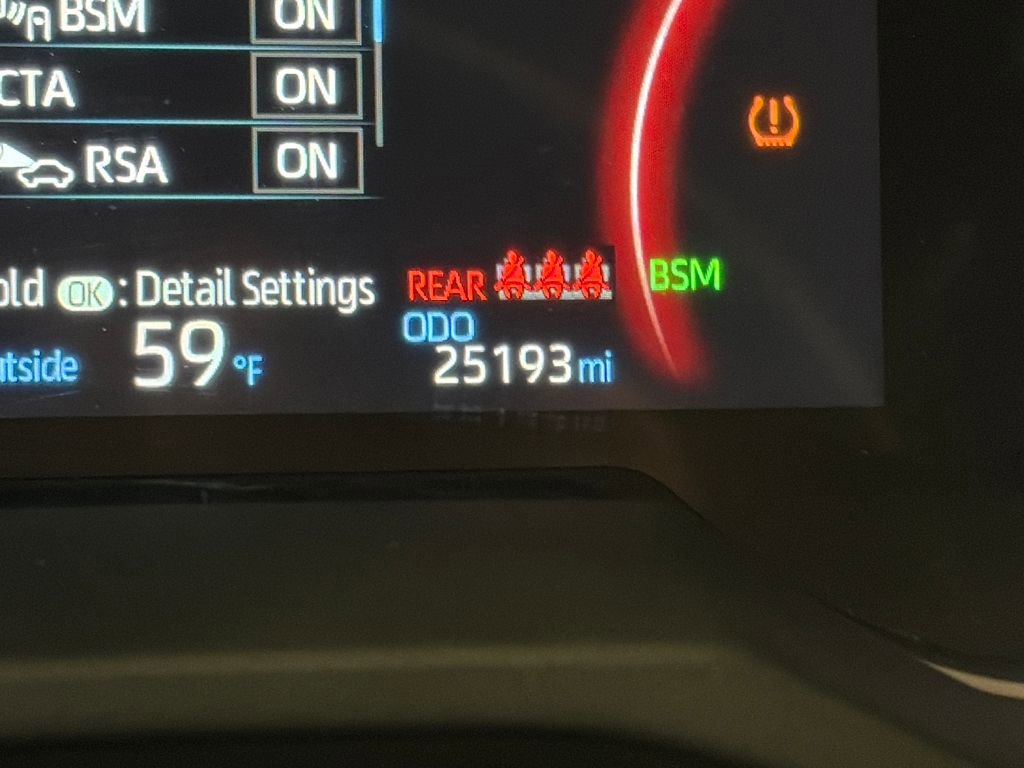 Certified 2025 Toyota RAV4 XLE image 25