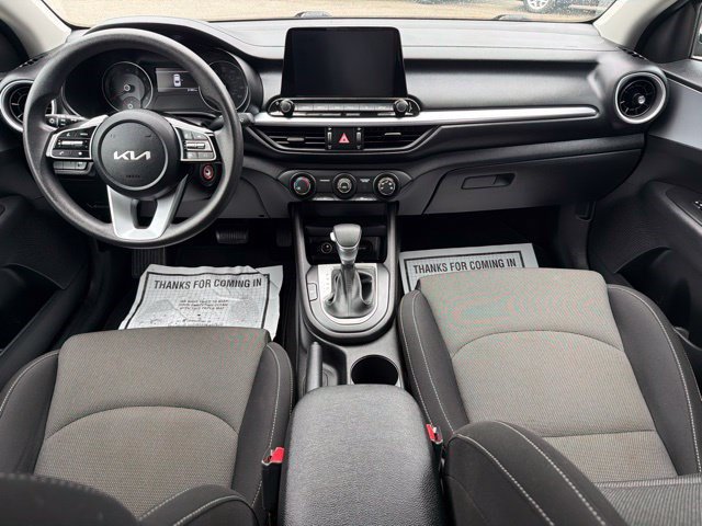 Used 2022 Kia Forte LXS FWD image 27