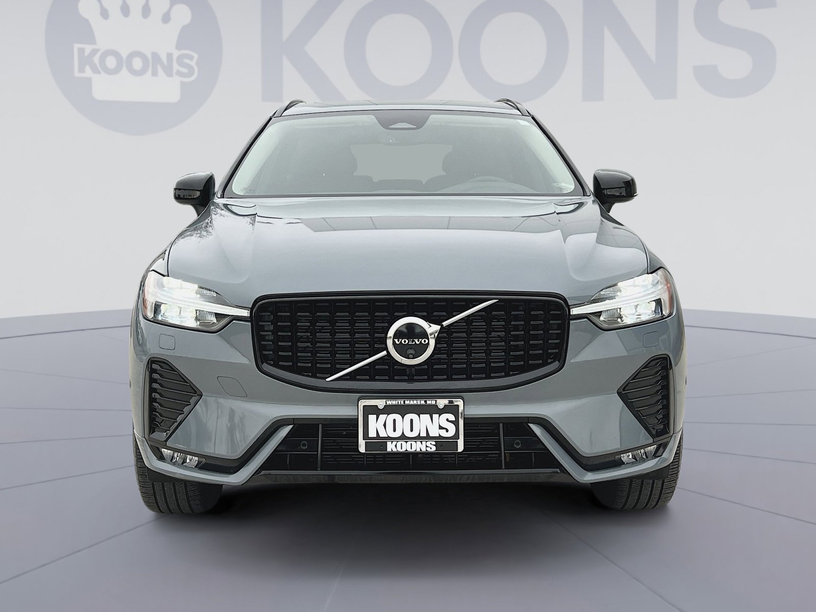 Certified 2023 Volvo XC60 B5 Plus w/ Climate Package image 11