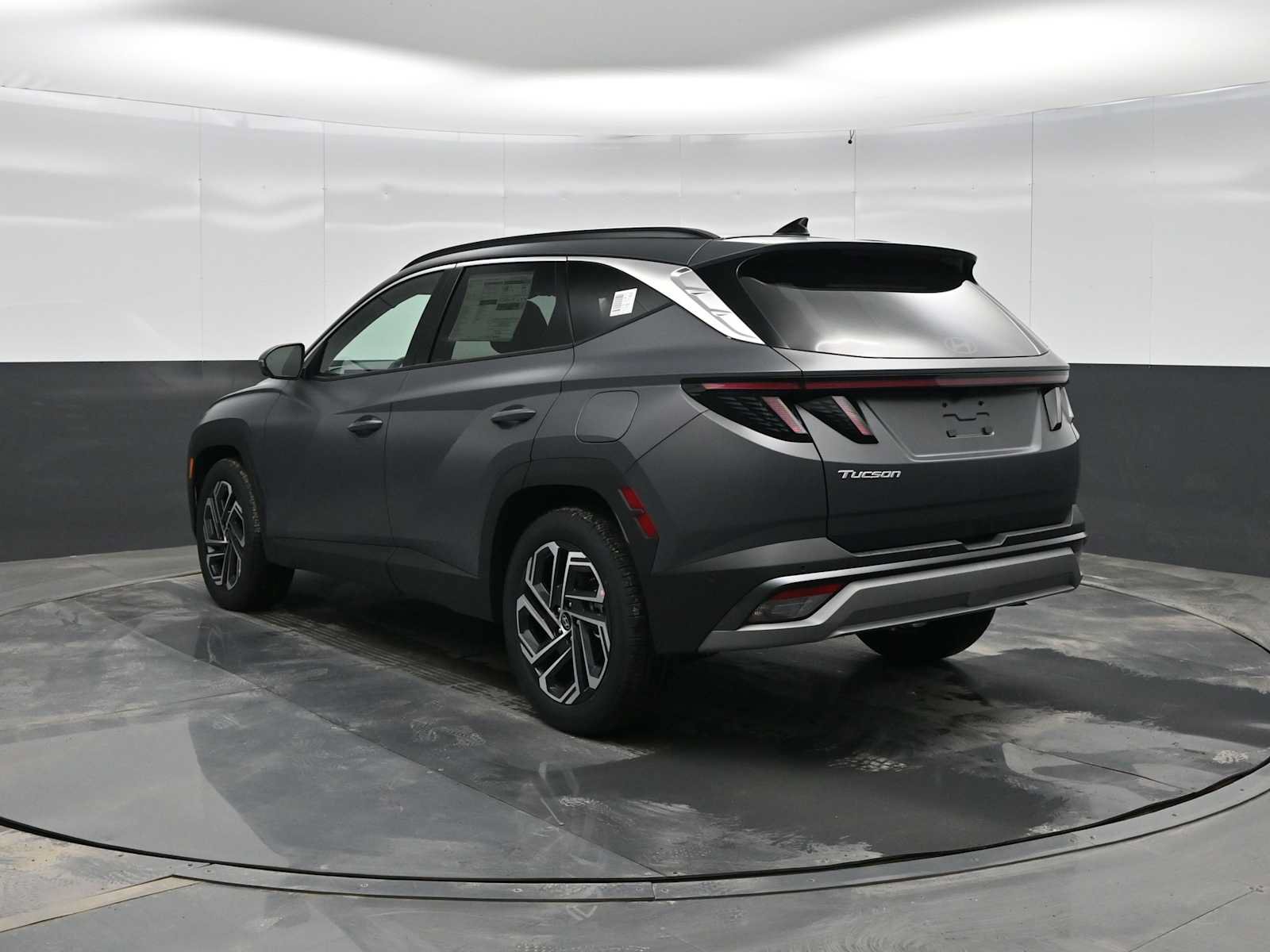 New 2026 Hyundai Tucson Limited FWD image 6