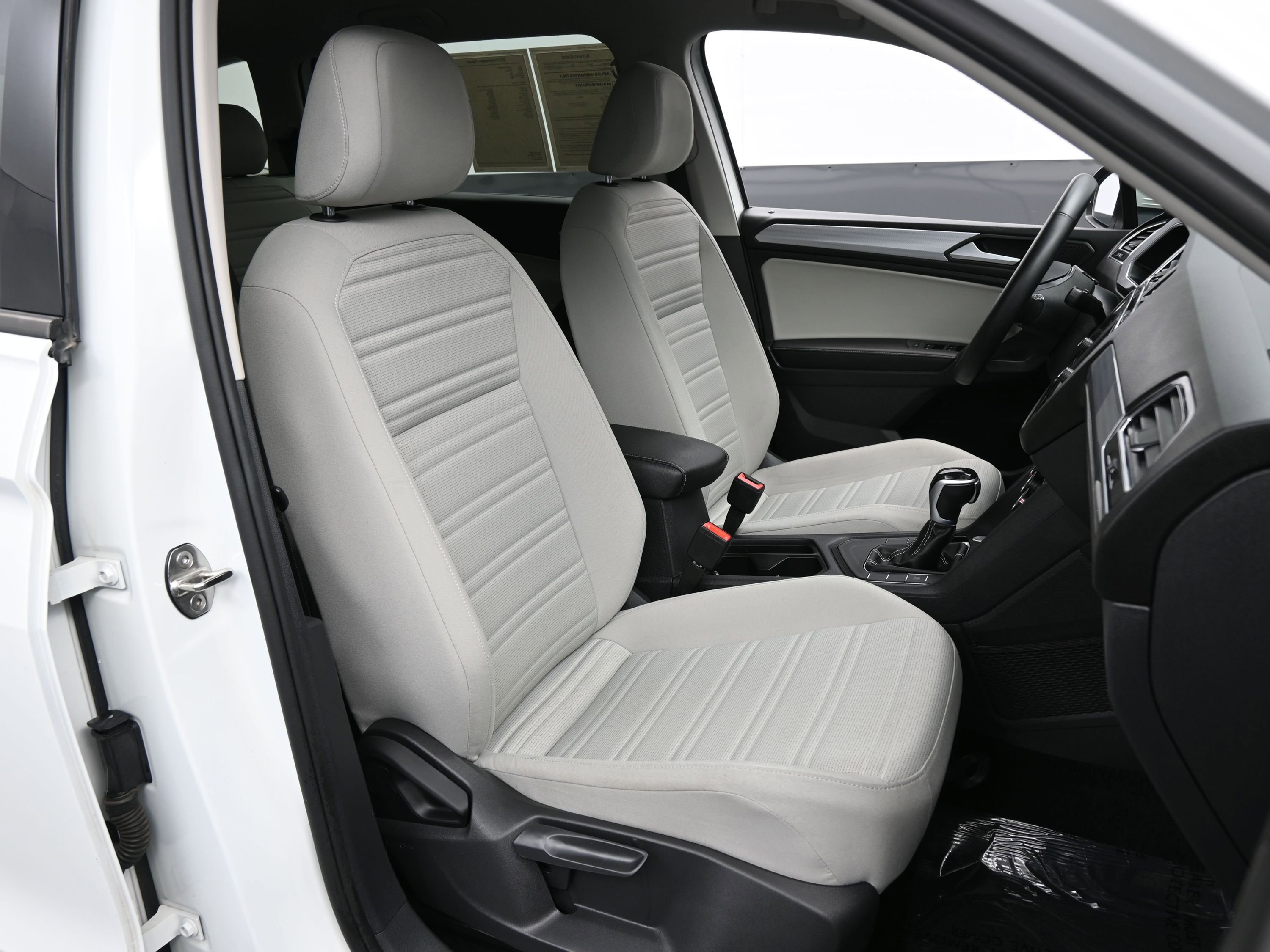 Used 2023 Volkswagen Tiguan S FWD image 14