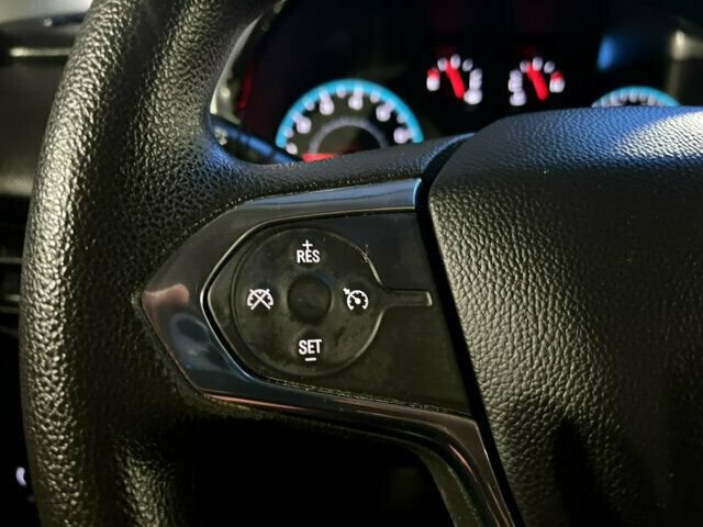 Used 2019 Chevrolet Traverse LS w/ LPO, Blackout Package AWD/4WD image 17