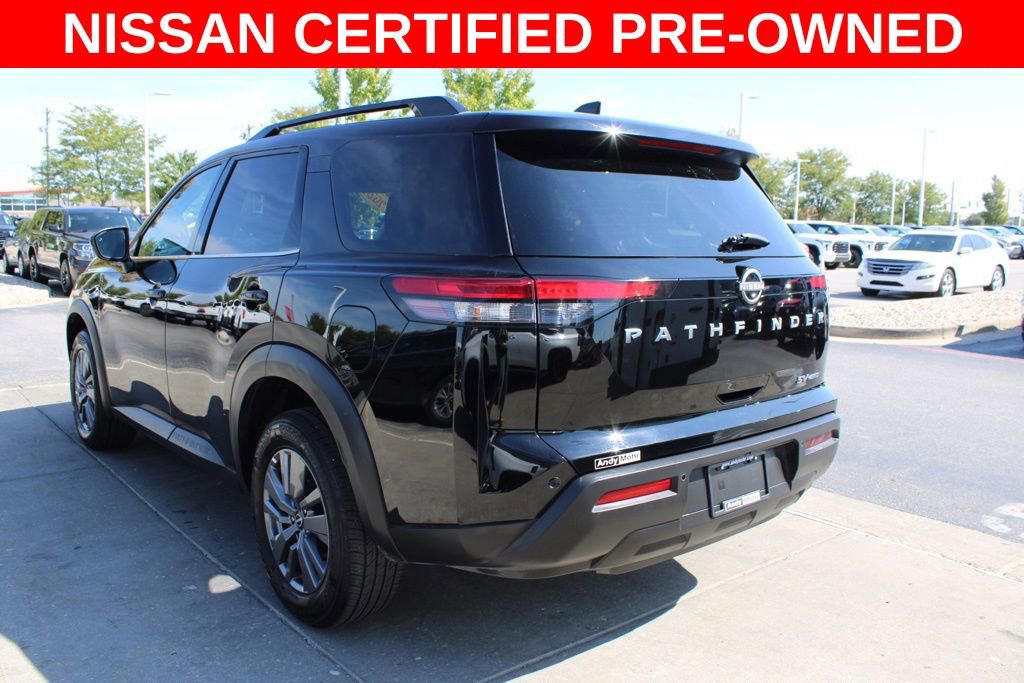 Certified 2024 Nissan Pathfinder SV image 5