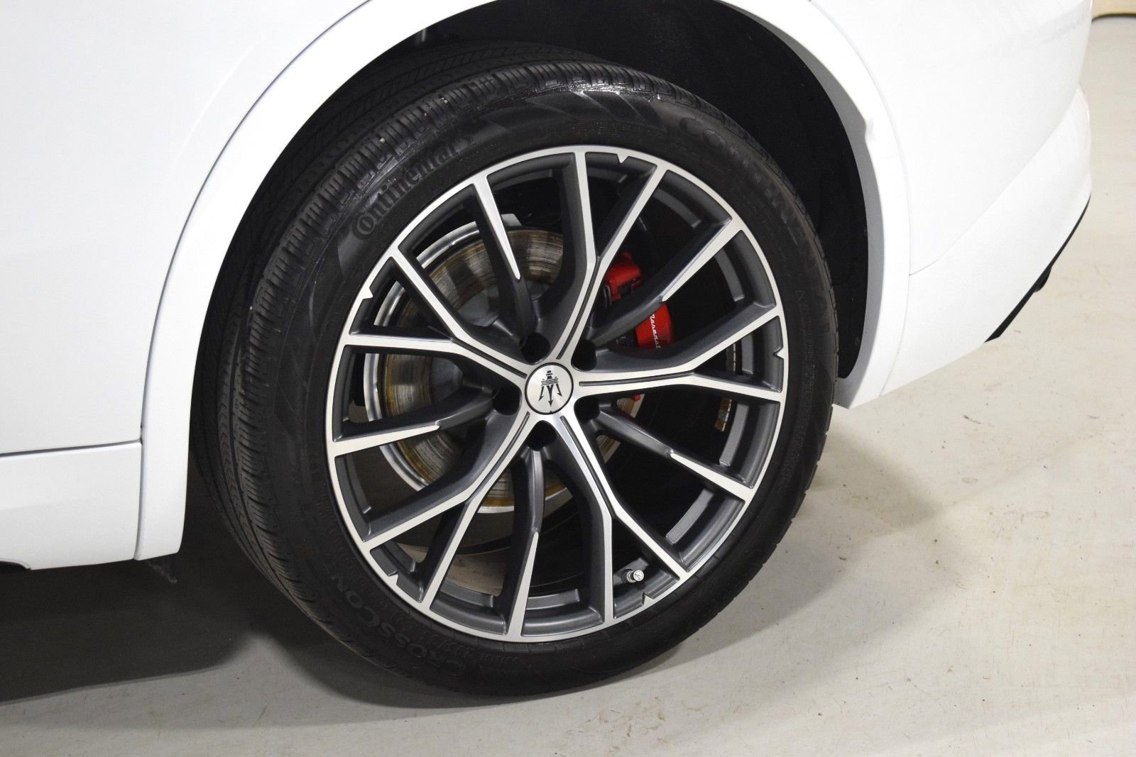 Used 2023 Maserati Grecale Modena AWD/4WD image 6