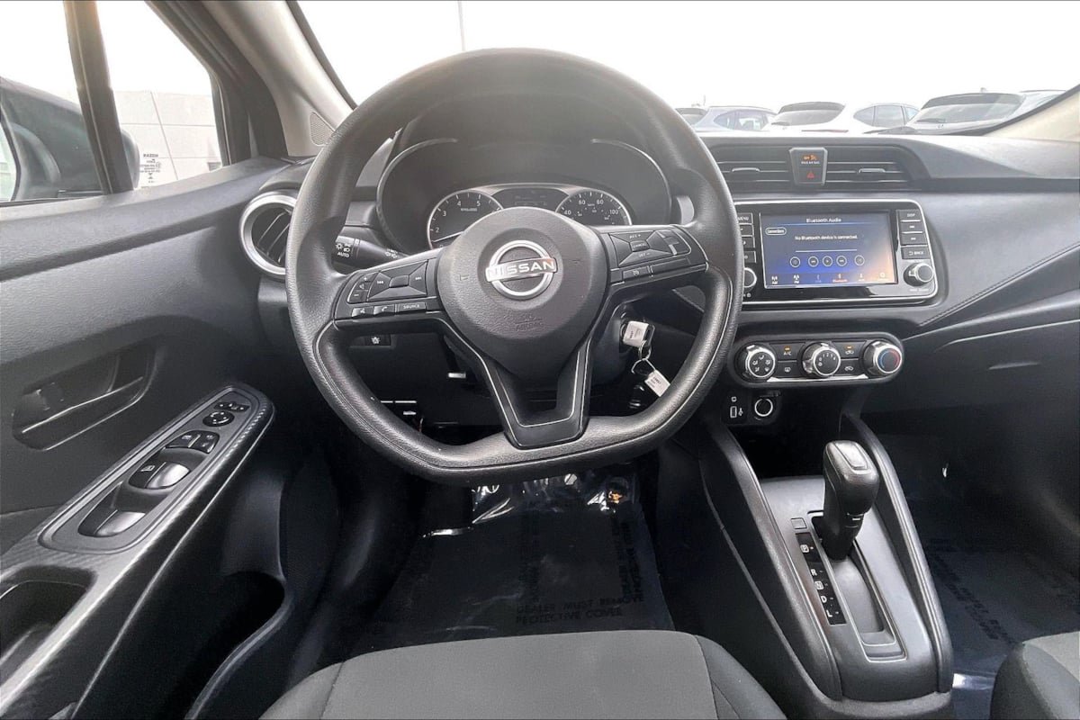 Used 2024 Nissan Versa S w/ Trunk Package FWD image 5