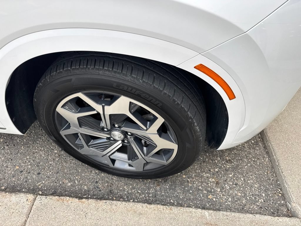 Used 2022 Hyundai Palisade Calligraphy AWD/4WD image 2