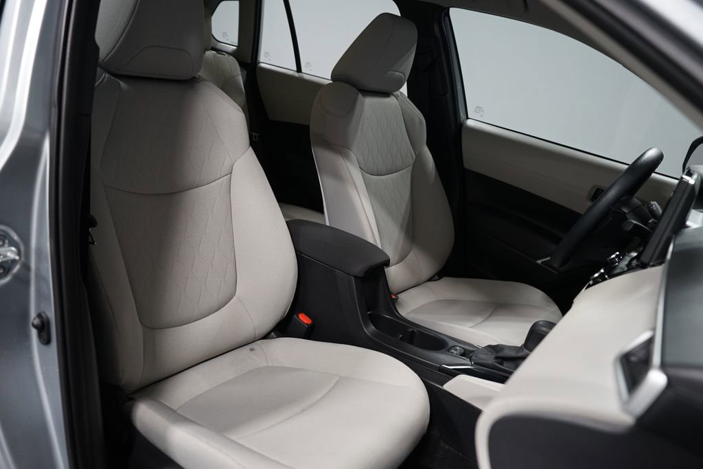 Certified 2024 Toyota Corolla Cross L image 25