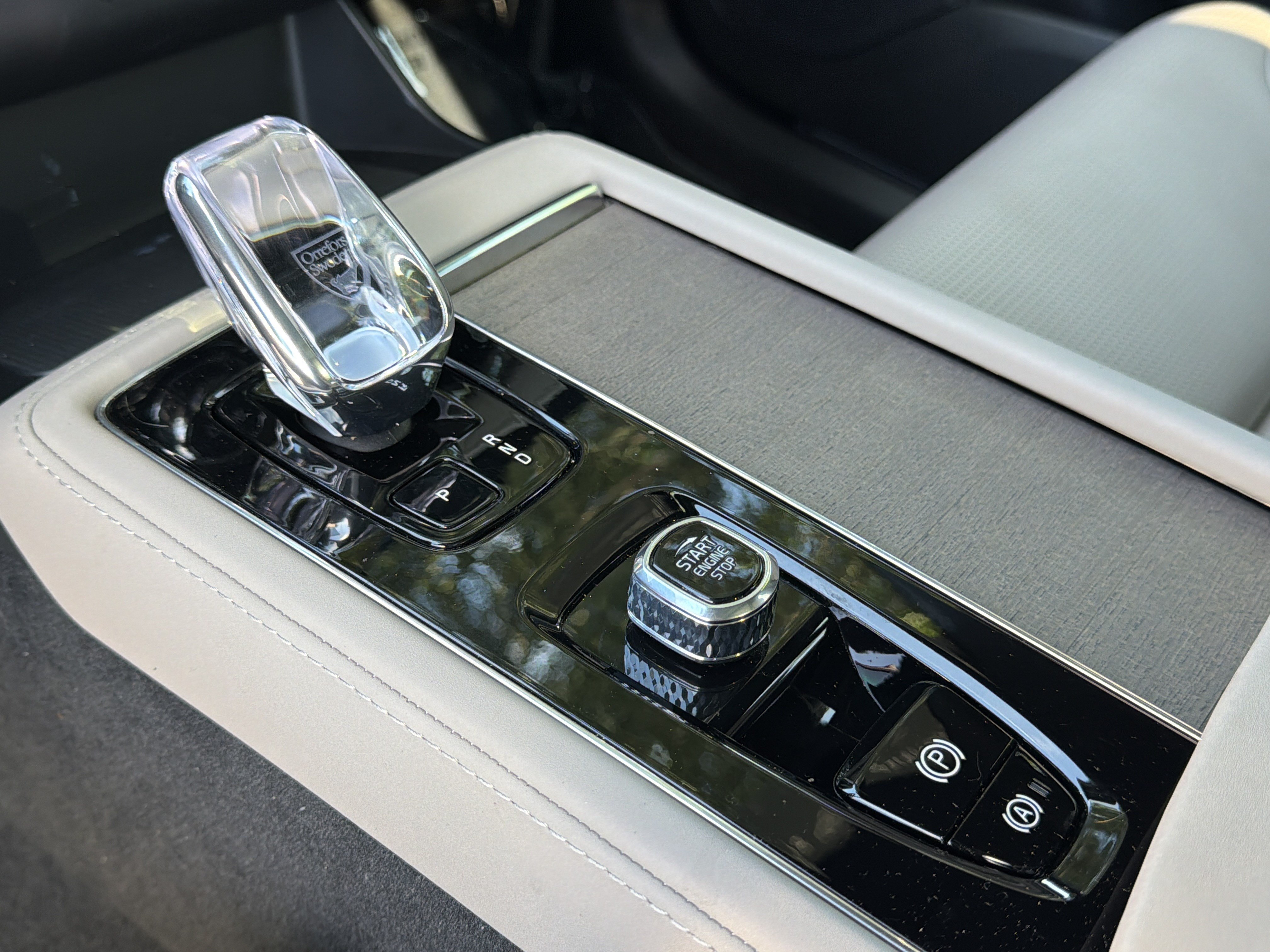 Certified 2026 Volvo XC90 B6 Ultra w/ Protection Package Premier AWD/4WD image 26