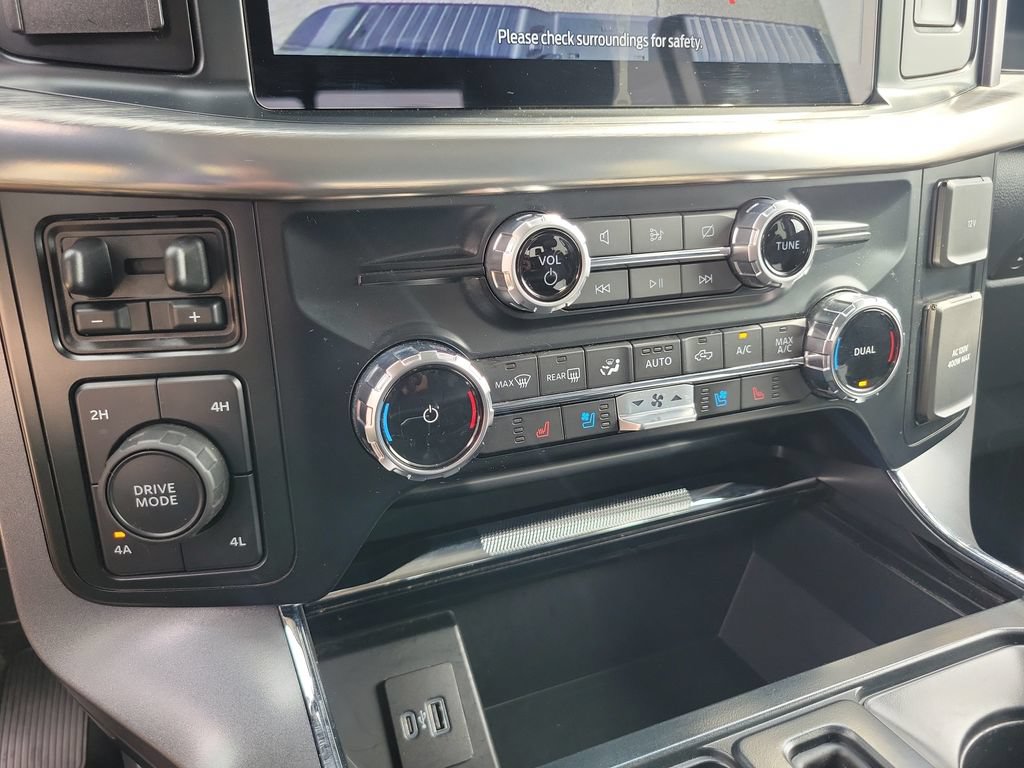 Used 2023 Ford F150 Lariat AWD/4WD image 28