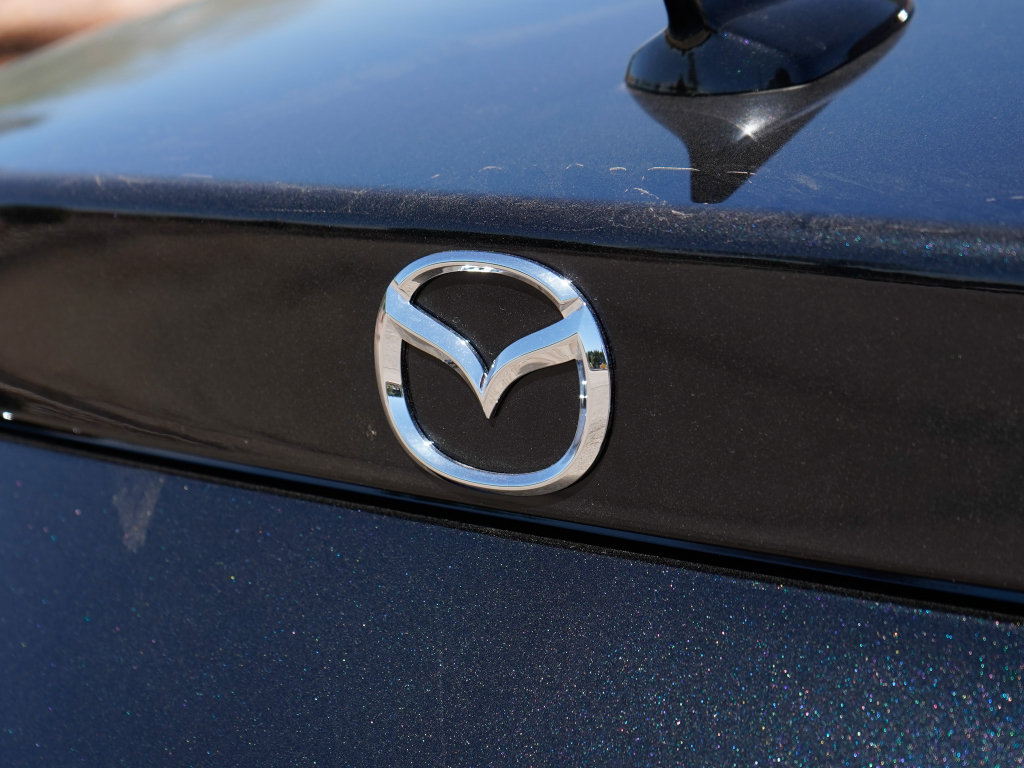 Used 2026 MAZDA MX-5 Miata Grand Touring w/ Weather Package RWD image 13