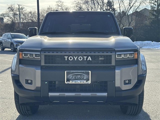 Used 2024 Toyota Land Cruiser image 2