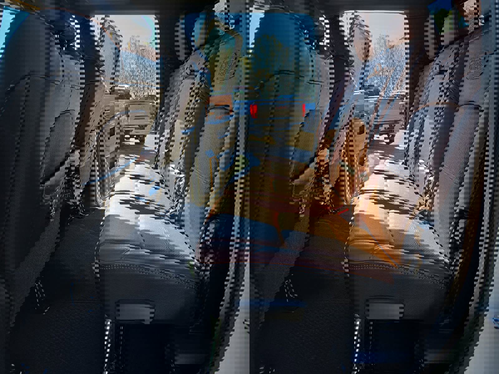 Used 2024 RAM 2500 Limited w/ Safety Group image 15