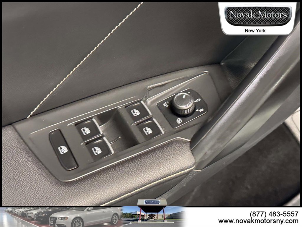 Used 2022 Volkswagen Tiguan SEL R-Line image 15