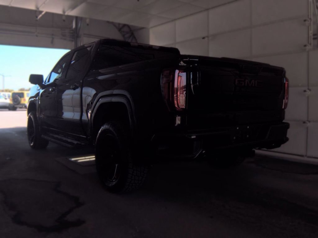 Used 2020 GMC Sierra 1500 AT4 w/ AT4 Premium Package AWD/4WD image 2
