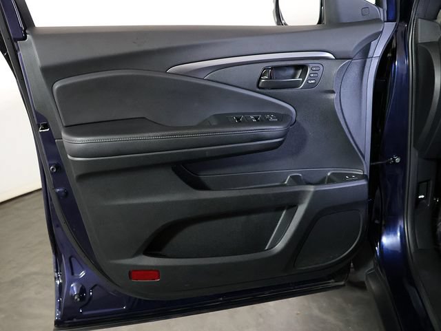 Used 2023 Honda Passport EX-L image 23