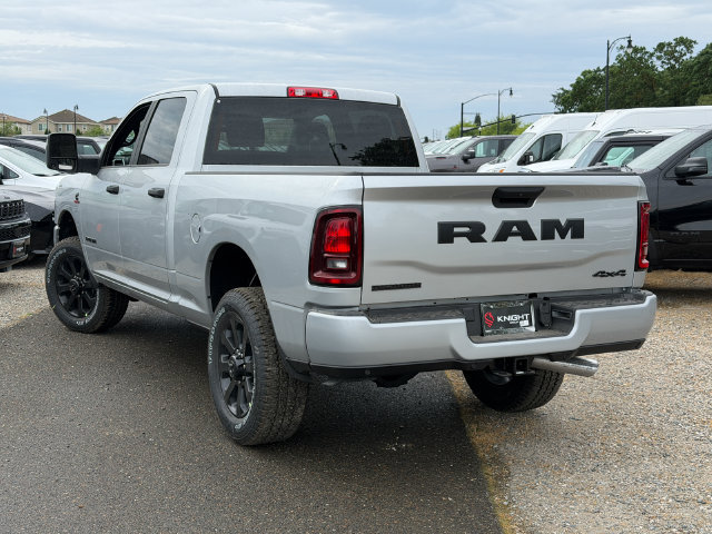 New 2026 RAM 3500 Big Horn AWD/4WD image 12