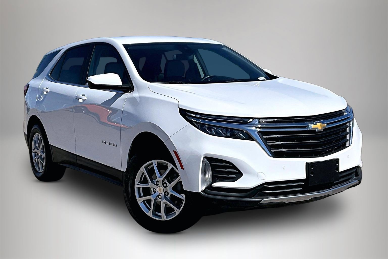 Used 2024 Chevrolet Equinox LT AWD/4WD image 1