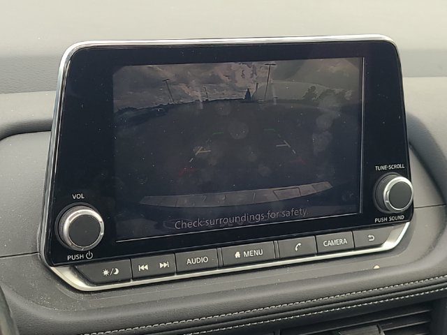 Used 2024 Nissan Rogue SV w/ SV Premium Package FWD image 20