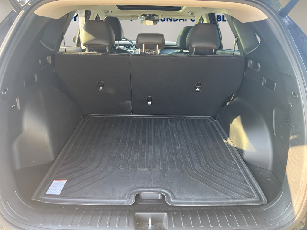 Certified 2024 Hyundai Tucson Limited AWD/4WD image 10
