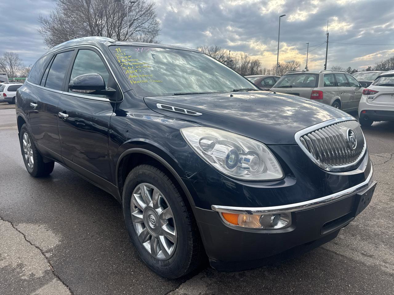 Used 2011 Buick Enclave CXL w/ Trailering Provision Package image 3