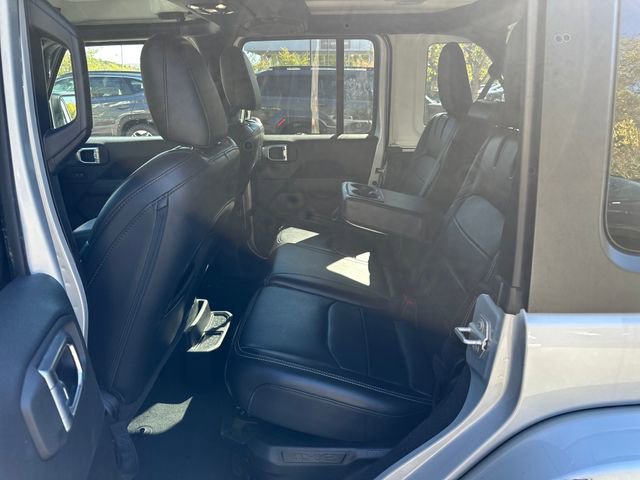 Used 2023 Jeep Wrangler Unlimited Sahara image 18