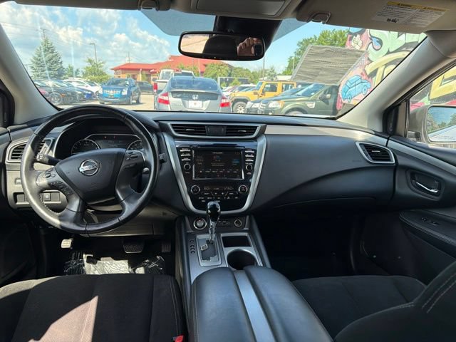 Used 2020 Nissan Murano SV FWD image 7