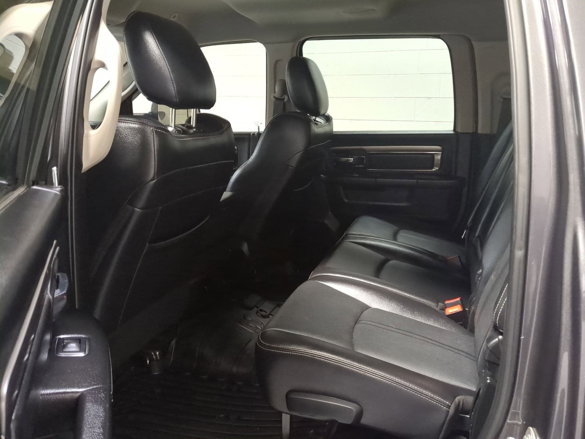 Used 2018 RAM 3500 Laramie w/ Sport Appearance Group image 20