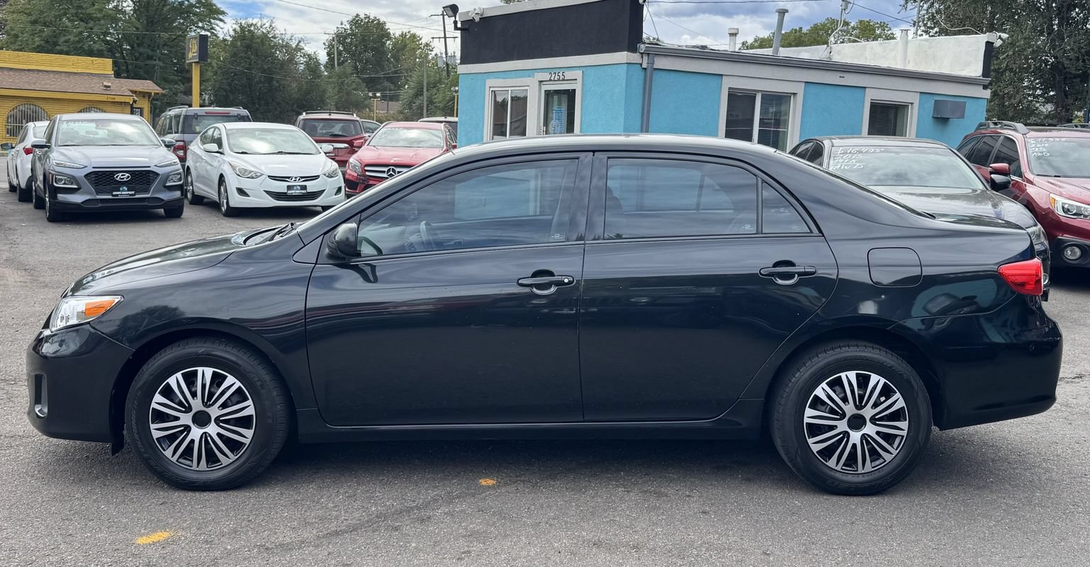 Used 2012 Toyota Corolla L FWD image 6