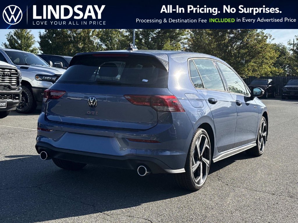 New 2026 Volkswagen GTI SE FWD image 3