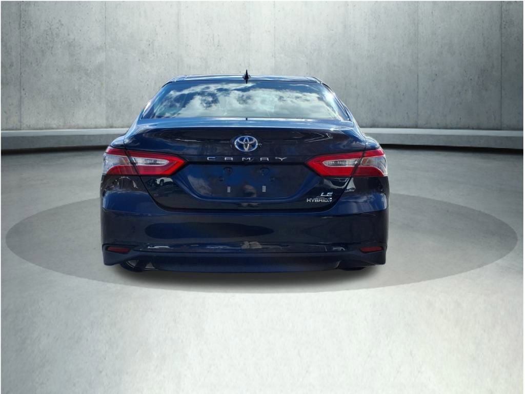 Used 2019 Toyota Camry LE image 9